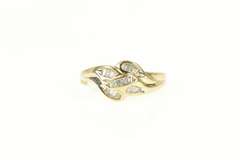 10K Yellow Gold 0.20 Ctw Baguette Diamond Wavy Band Ring