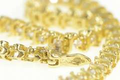 14K Yellow Gold 0.50 Ctw Classic Wavy Link Diamond Tennis Bracelet