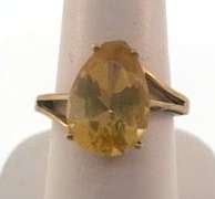 Classy 10kt Pear Cut Gemstone Ring