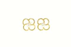 10K Yellow Gold Pearl Ornate Clover Flower Vintage Stud Earrings