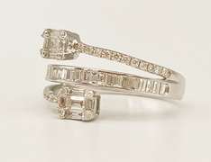 18kt Solid White Gold & Diamond Ring