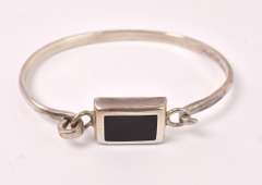 Black Gem In Sterling Silver Bracelet