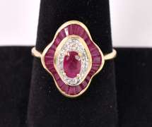 Wonderful Ruby and Diamond Ring in Yellow Gold