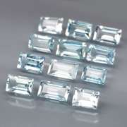 Large 3.35ct platinum blue baguette cut Aquamarine set