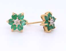 Gorgeous Yellow Gold Emerald and Diamond Flower Earrings