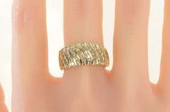 14K Yellow Gold 1.50 Ctw Wavy Diamond Strip Channel Band Ring