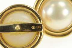 14K Yellow Gold Round Pearl Retro Grooved Statement Stud Earrings