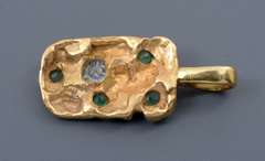 Lovely Nugget Pendant with Diamond & Emeralds