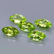 Marquise cut! 4.99ct untreated apple green Peridot set