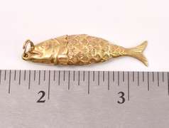 Wonderful Articulating Fish Pendant in 14K Yellow Gold