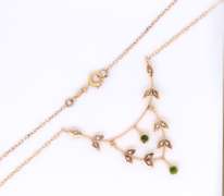 Antique Art Nouveau Natural Seed Pearl and Peridot Necklace