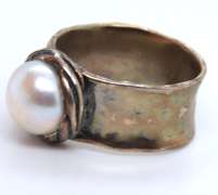 Vintage Sterling Silver Pearl Ring