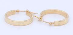 Beautiful Yellow Gold Small Hoop Earrings