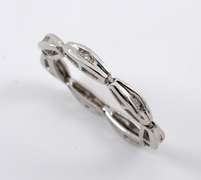 Unusual 14k WG Diamond Link Ring