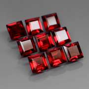 Set of 9 top red VS Garnets weighing 8.25 carats