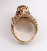 Well Detailed Mens Lion Ring with Emeralds