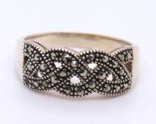 Vintage 925 Sterling Silver Marcasite Wide Band