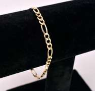 Classic Figaro Chain Bracelet in 14K Yellow Gold