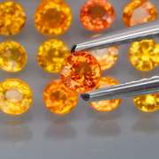 Full fire! 3.28ct top golden Sapphire set