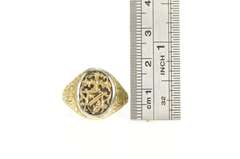 18K Yellow Gold Elaborate Scrollwork Family Crest Emblem Ring