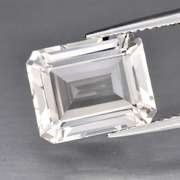 Dazzling 5.73ct UNTREATED diamond white Topaz