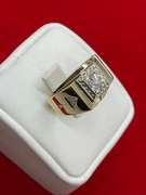 MEN'S 14K GOLD AND DIAMOND RING