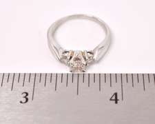 Ravishing Diamond Ring in Platinum