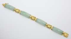 Fashionable 14k and Jade Bracelet