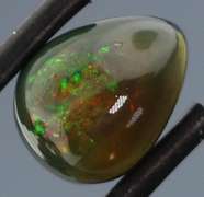Glistening 2.69ct Welo Black Opal