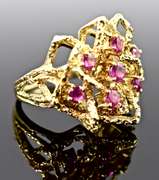 Unique 18K Free-Form Ruby Ring