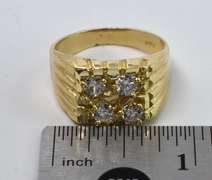 Square Top CZ Ring in 14K Yellow Gold