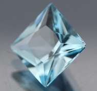 Incredible 5.27ct princess cut sky blue Topaz