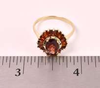 Gorgeous Garnet Cluster Ring in Yellow Gold