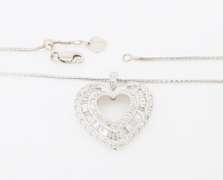 Elegant Diamond Heart Necklace with Baguette and Round Diamonds
