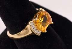 Elegant Citrine and Diamond Ring in 14K Yellow Gold