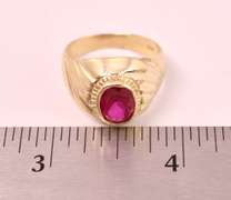 Brilliant Ruby Ring in 14k Yellow Gold