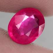 Stunning 3.06ct reddish pink Ruby