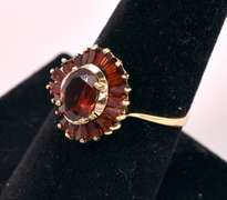 Gorgeous Garnet Cluster Ring in Yellow Gold