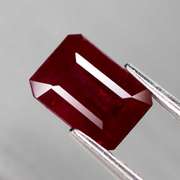 Glistening 1.66ct blood red Ruby
