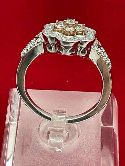 CERTIFIED 14K WHITE GOLD RING WITH WHITE AND PINK DIAMONDS