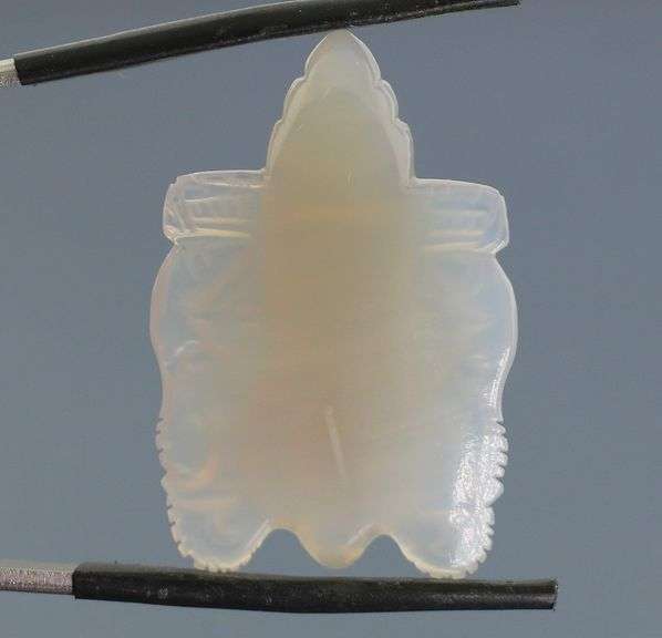 Detailed 30.93ct Chalcedony carving