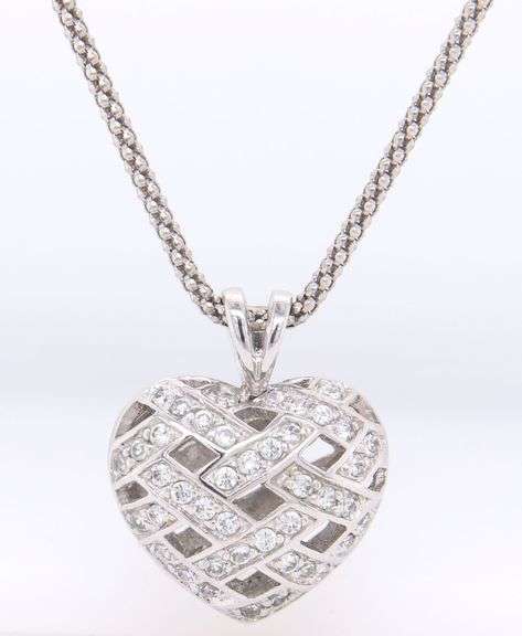925 Sterling silver cubic zirconia heart shaped pendant on popcorn chain necklace