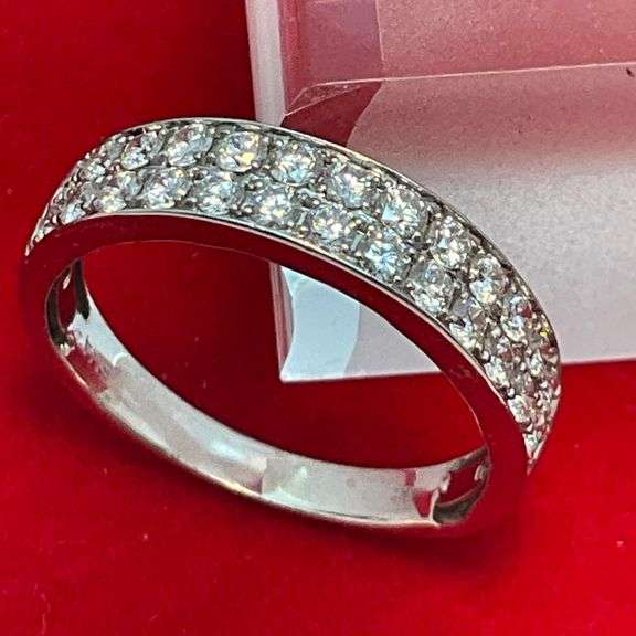 CERTIFIED 14K WHITE GOLD AND DIAMOND BAND