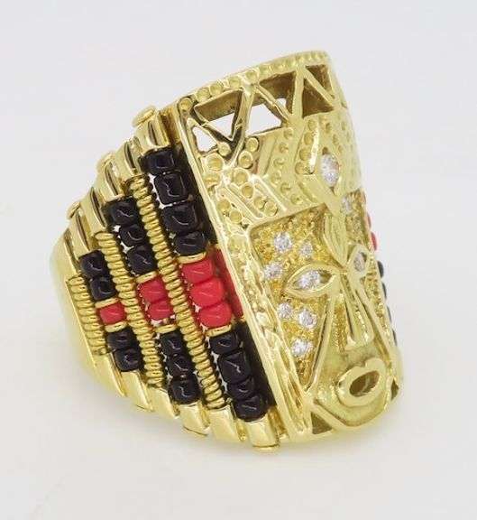 18k Unique Men's Cultural Ring with Diamonds