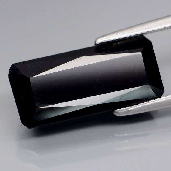 Sultry 5.55ct untreated black Tourmaline