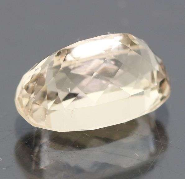 Elongated 6.61ct high fire platinum pink Kunzite