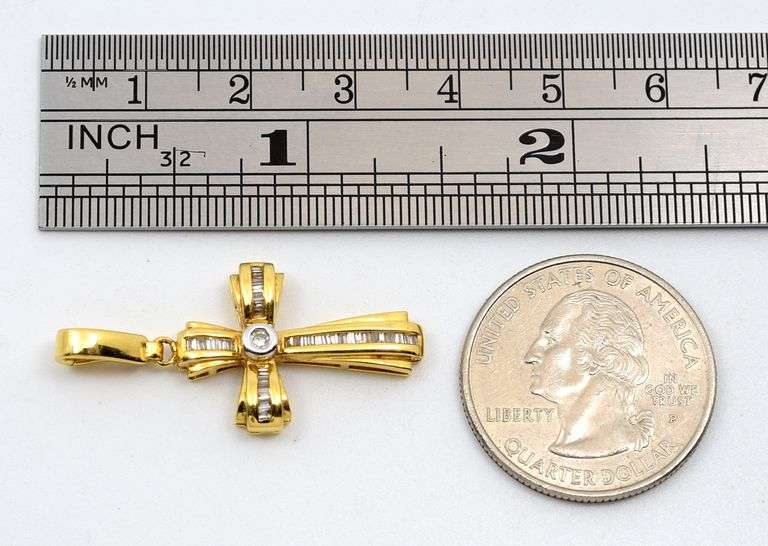 Elegant 18k YG Cross with Diamonds