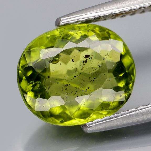 Large 3.68ct Burma green Peridot