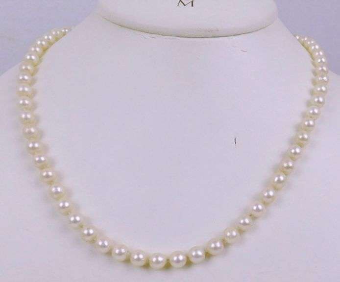 Classic Pearl Necklace with 14K Gold Clasp