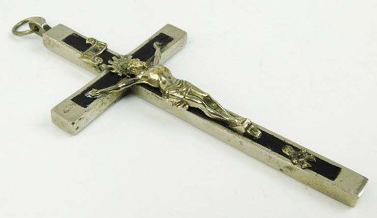 5.25 Inch Early German Crucifix